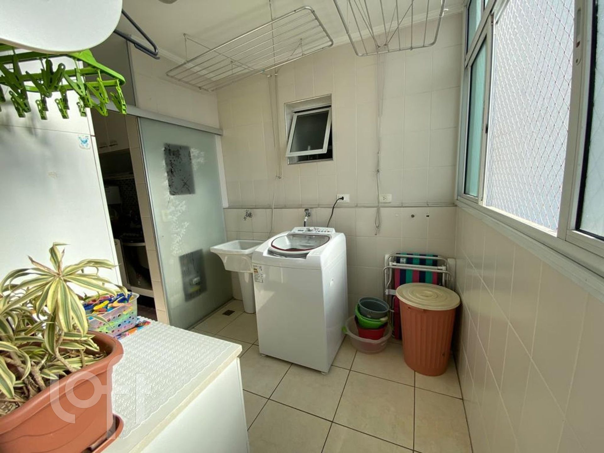 Apartamento à venda com 3 quartos, 106m² - Foto 13