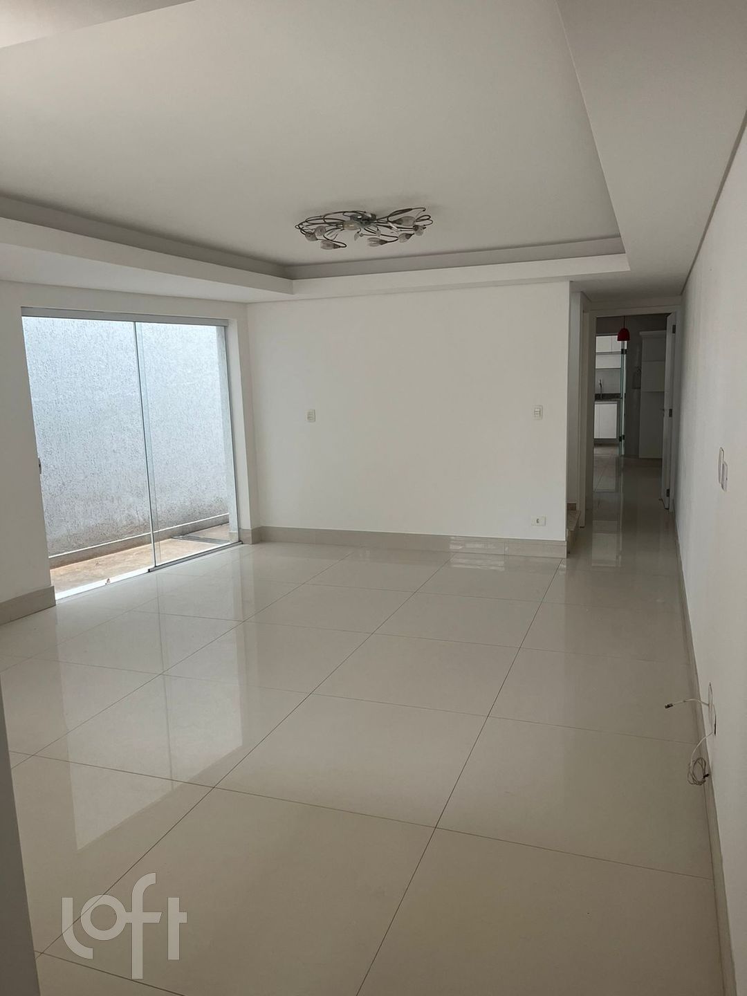 Casa à venda com 2 quartos, 154m² - Foto 3