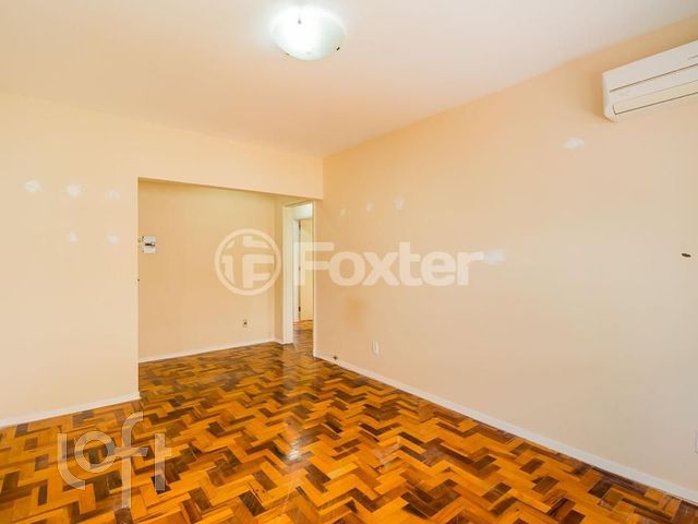 Apartamento com 82m², 3 dormitórios, 1 vaga, Menino Deus em Porto Alegre