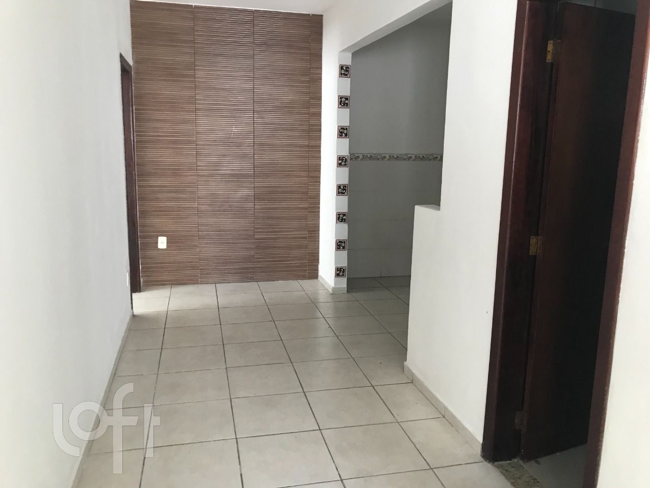 Casa à venda com 3 quartos, 165m² - Foto 1