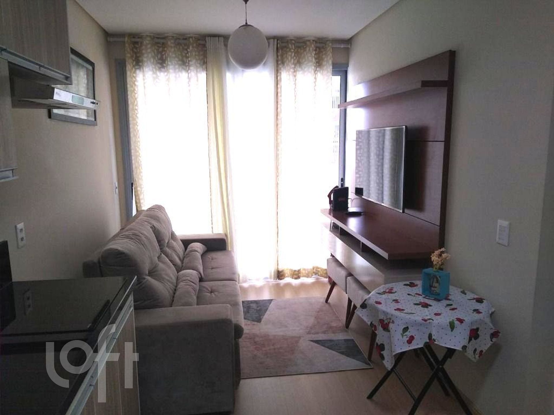 Apartamento à venda com 1 quarto, 39m² - Foto 2