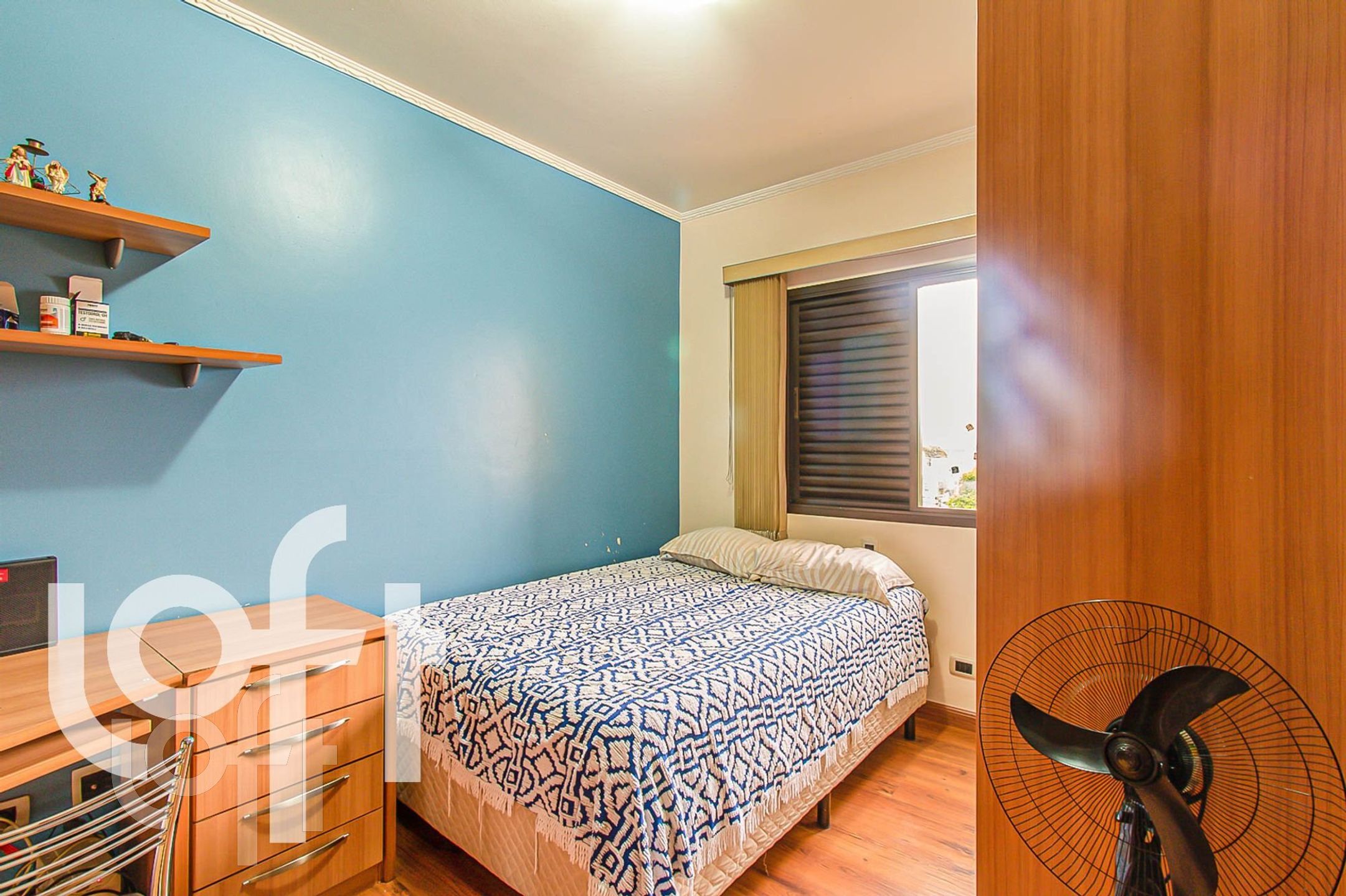 Apartamento à venda com 3 quartos, 184m² - Foto 4