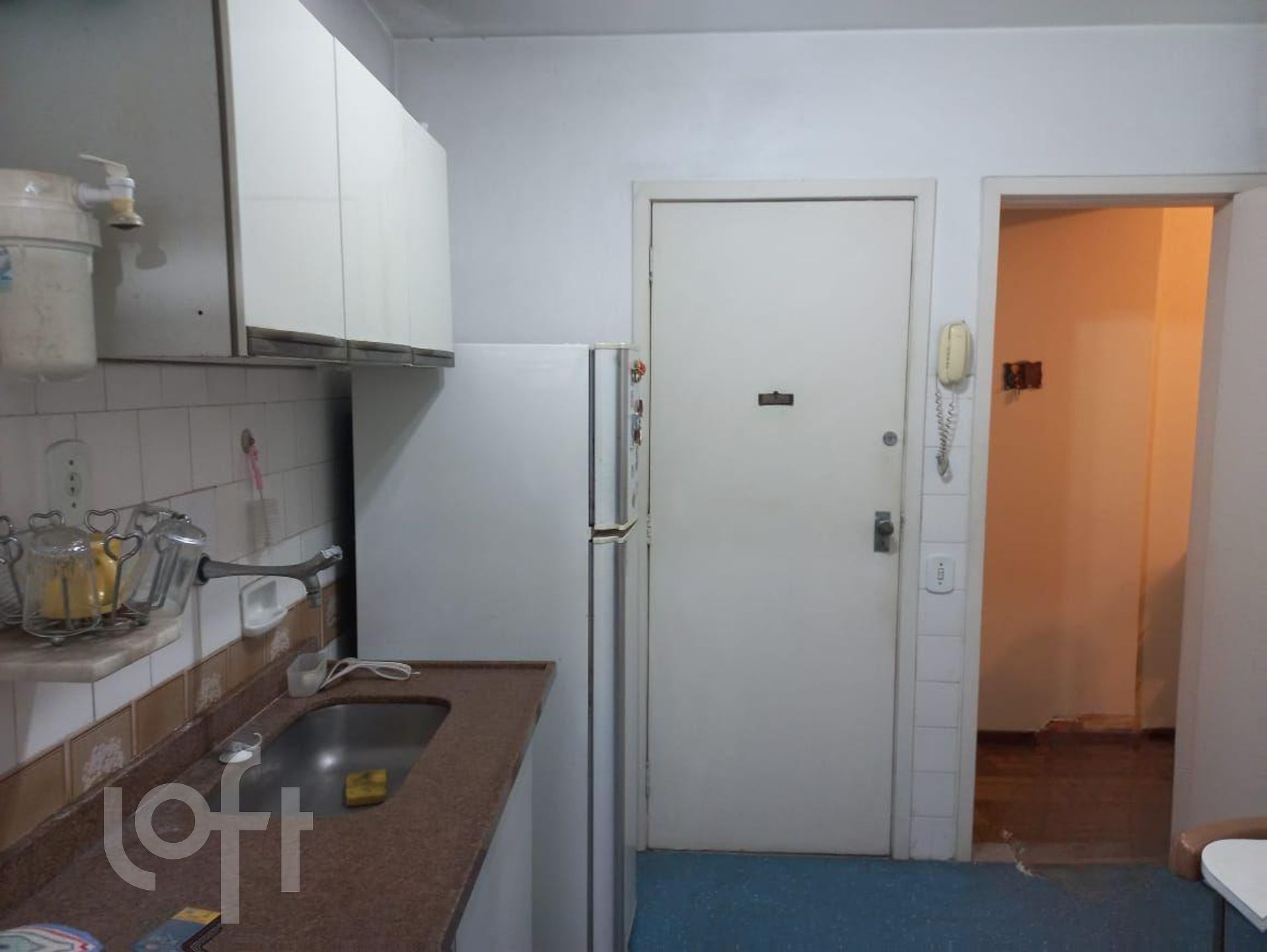 Apartamento à venda com 3 quartos, 86m² - Foto 4