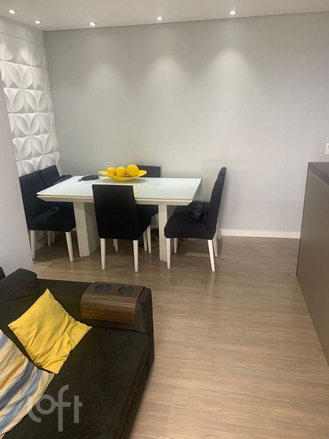 Apartamento à venda com 2 quartos, 55m² - Foto 2