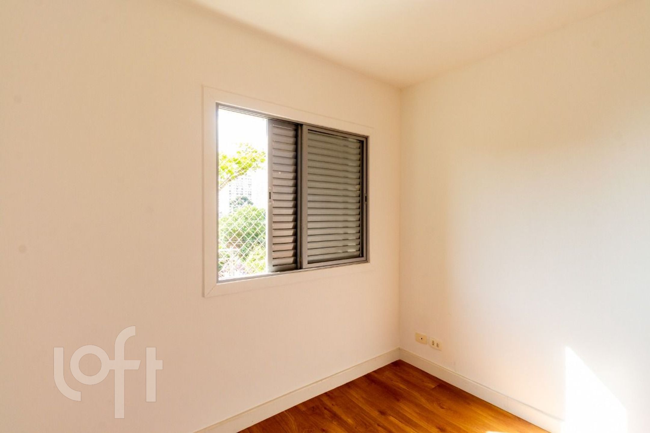 Apartamento à venda com 2 quartos, 64m² - Foto 10