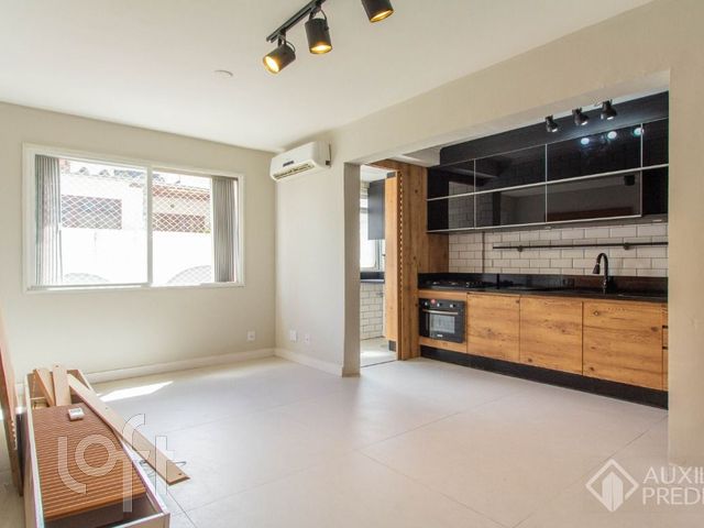 Apartamento com 117m², 3 dormitórios, 1 suíte, 1 vaga, Menino Deus em Porto Alegre