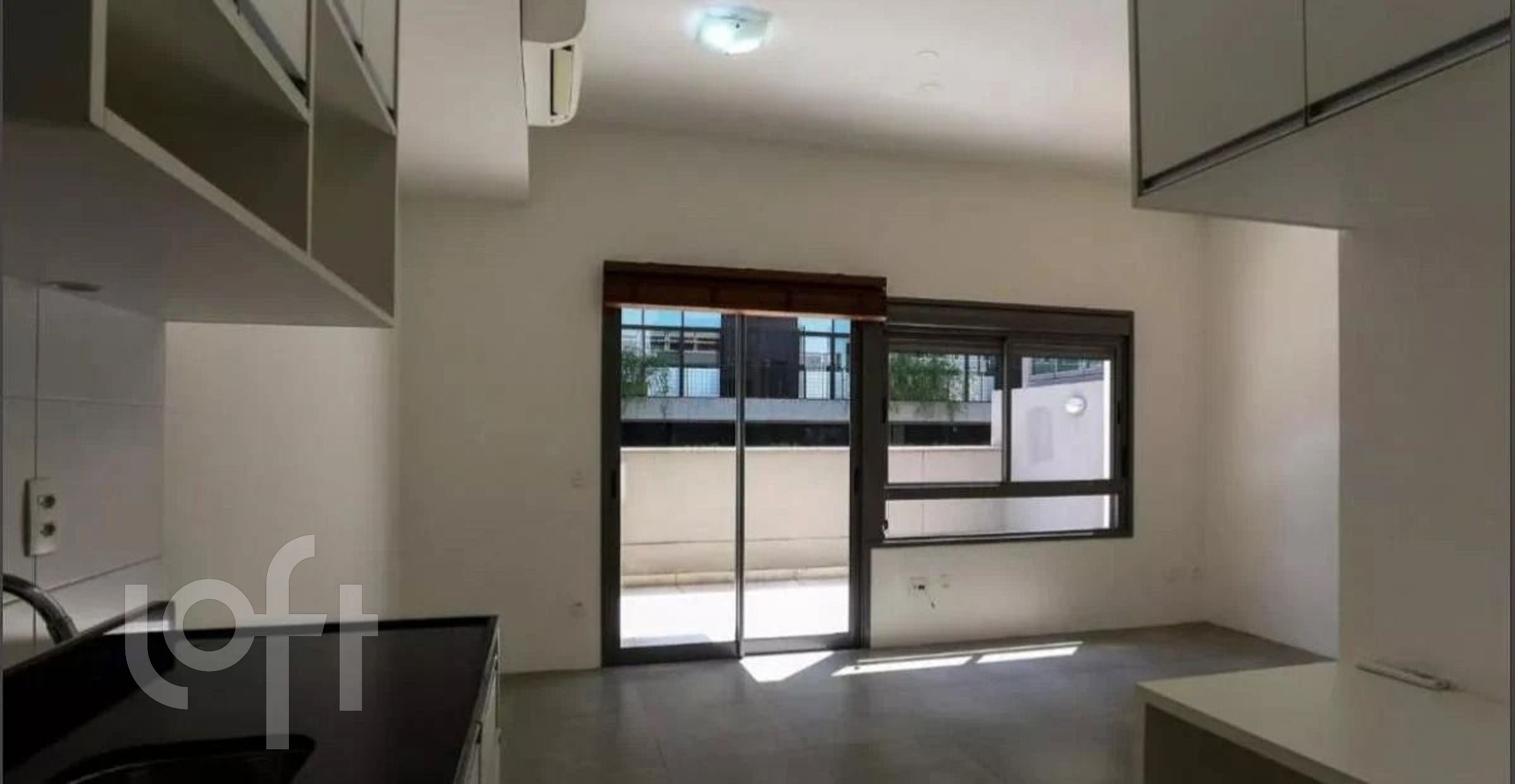 Apartamento à venda com 1 quarto, 43m² - Foto 2