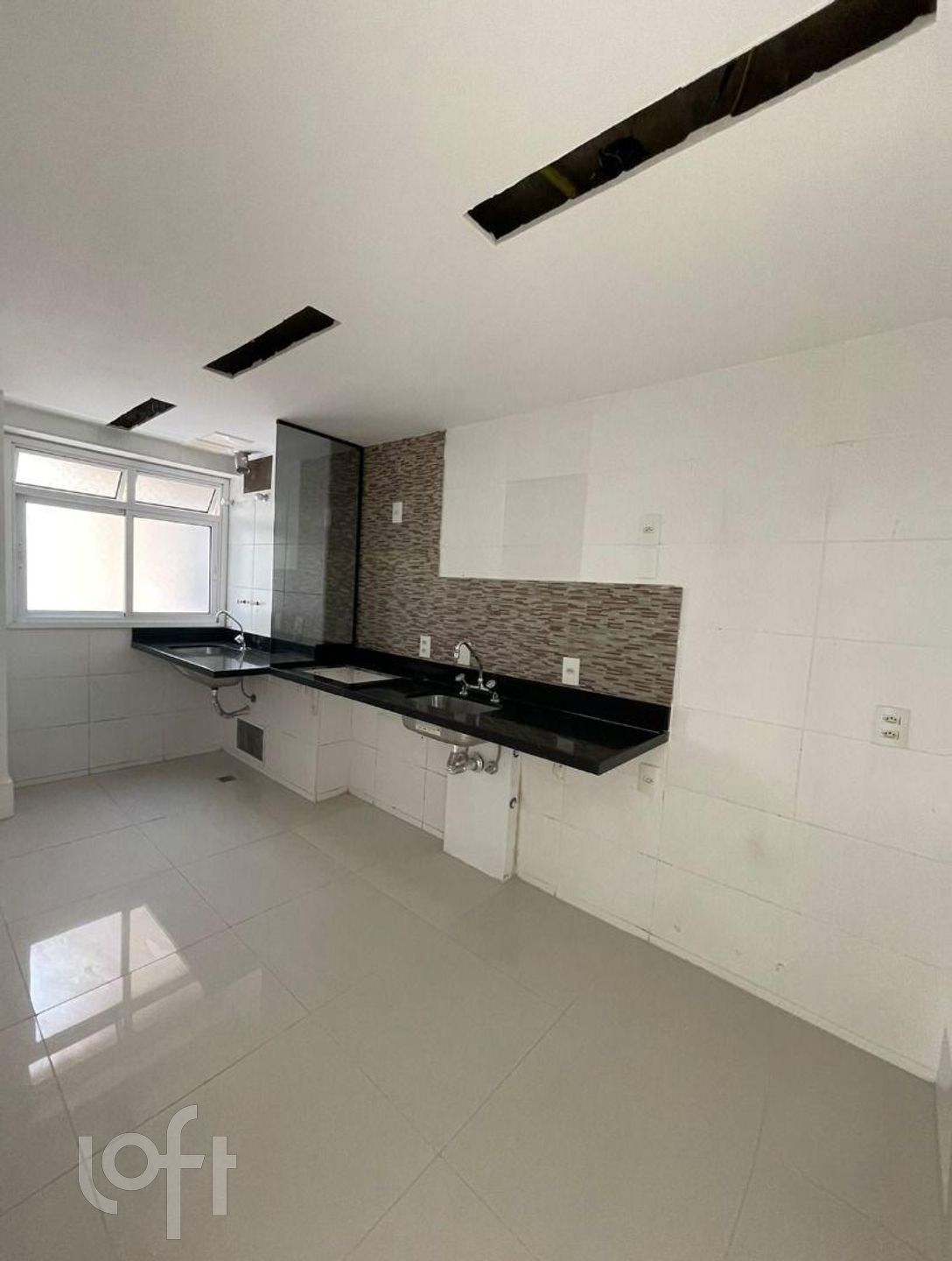 Apartamento à venda com 2 quartos, 94m² - Foto 9