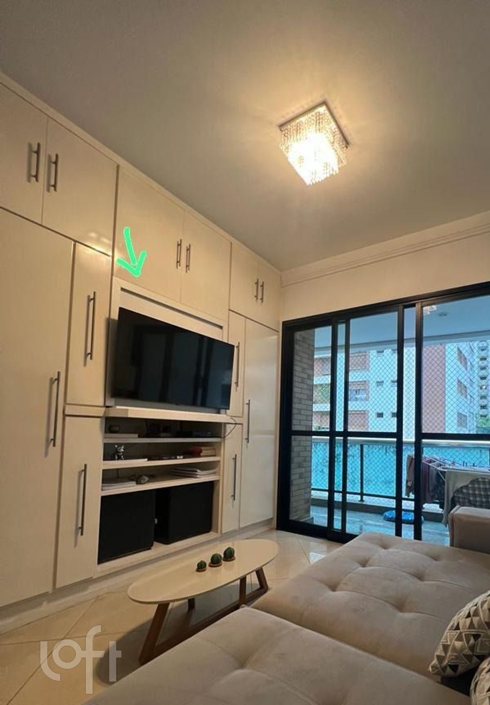 Apartamento à venda com 2 quartos, 70m² - Foto 3