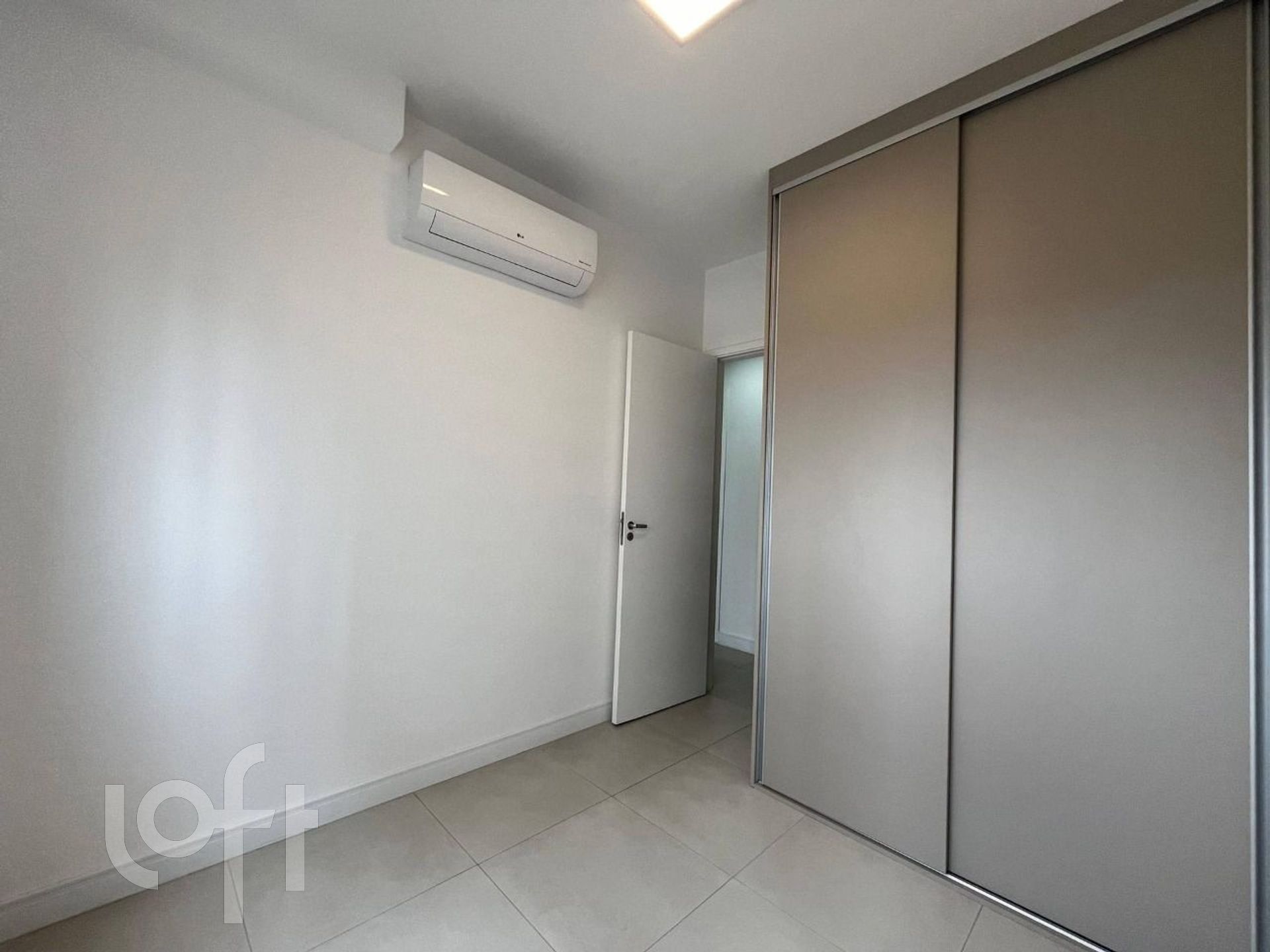 Apartamento à venda com 2 quartos, 60m² - Foto 9