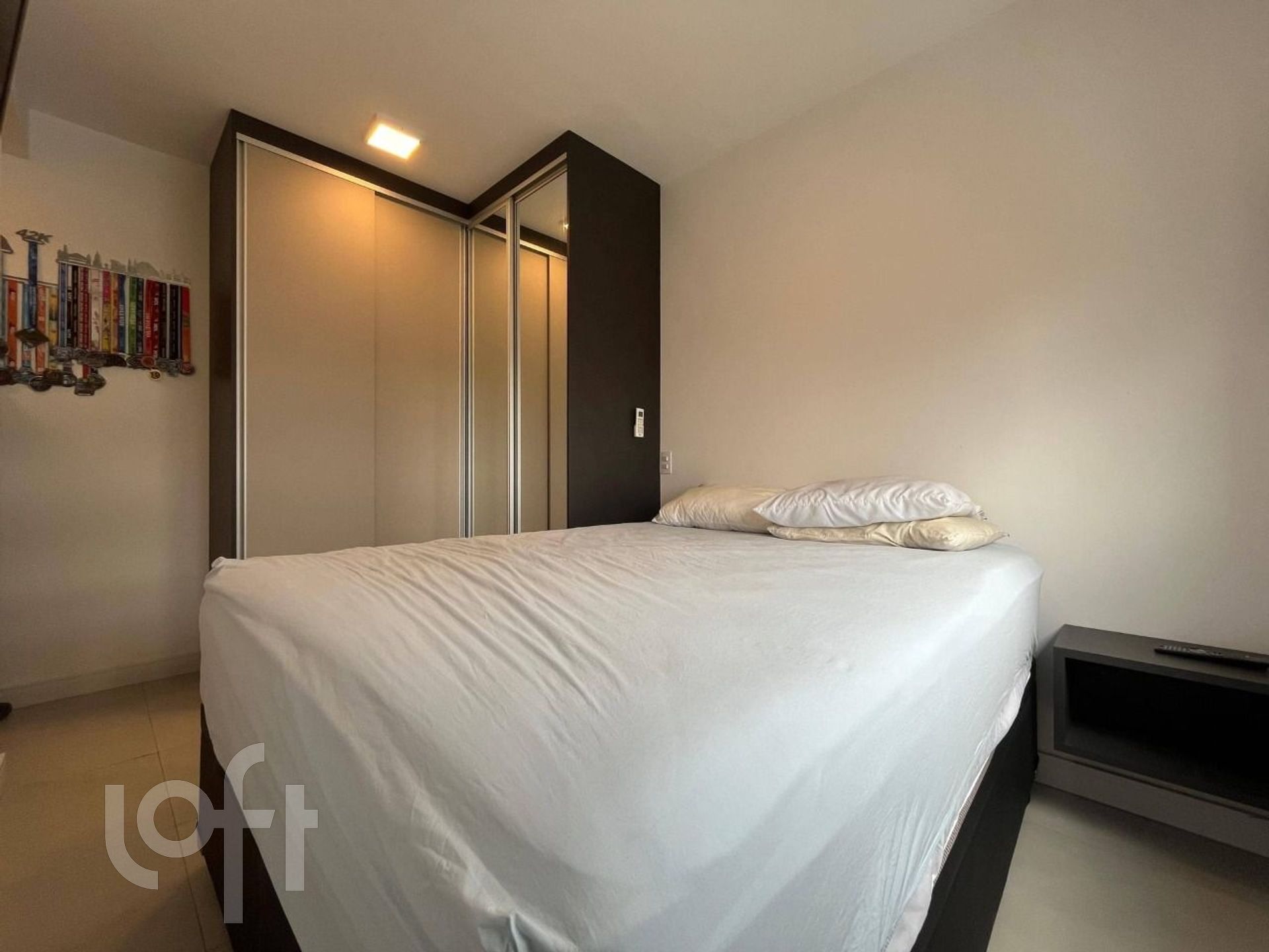 Apartamento à venda com 2 quartos, 60m² - Foto 10