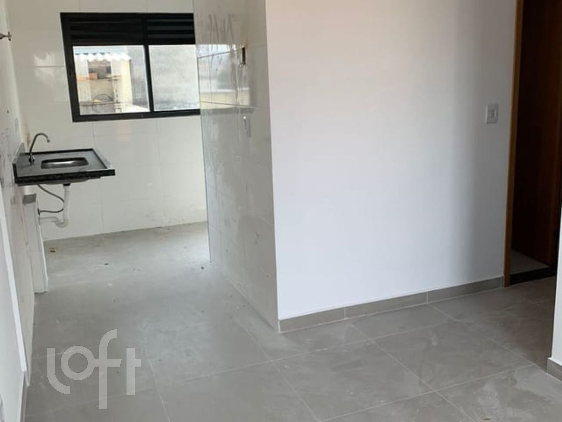 Apartamento à venda com 2 quartos, 38m² - Foto 1