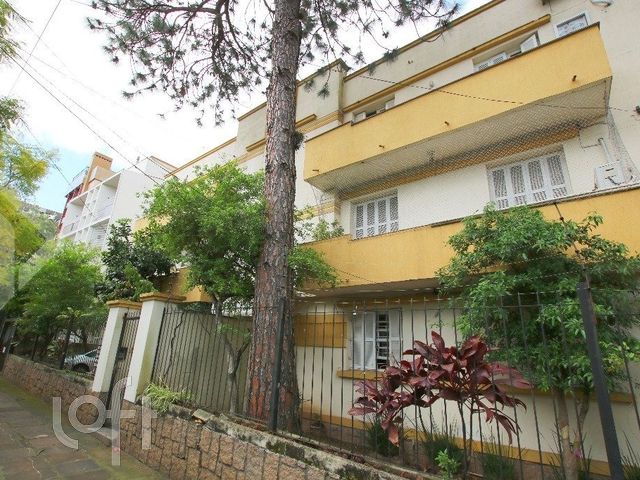 Apartamento com 70m², 2 dormitórios, 1 vaga, Rio Branco em Porto Alegre
