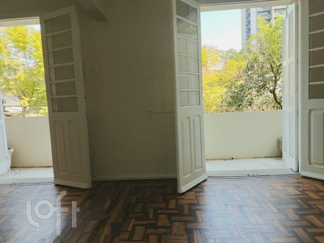 Apartamento com 70m², 2 dormitórios, 1 vaga, Rio Branco em Porto Alegre