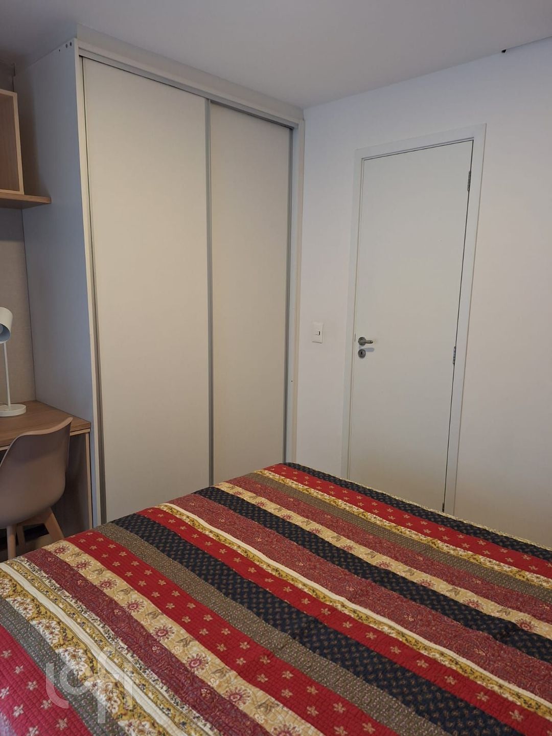 Apartamento à venda com 2 quartos, 60m² - Foto 13