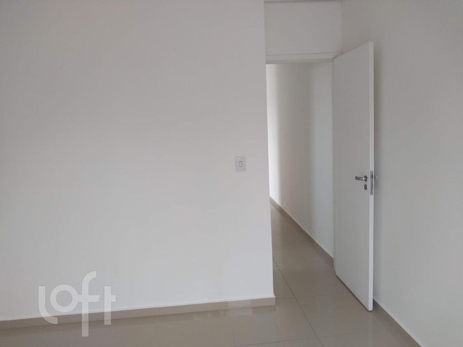 Apartamento à venda com 2 quartos, 45m² - Foto 4