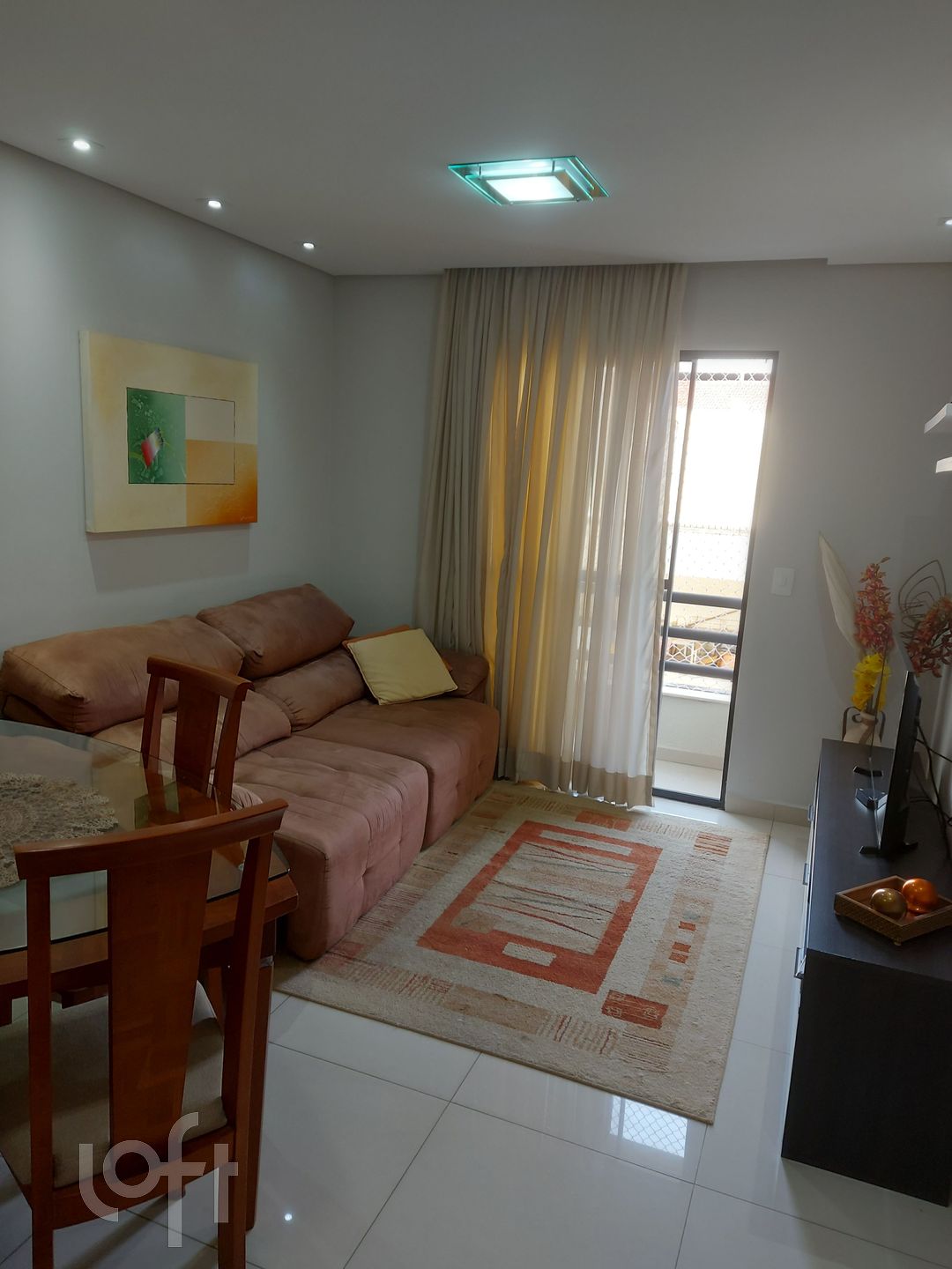 Apartamento à venda com 2 quartos, 57m² - Foto 1