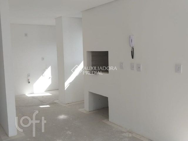 Apartamento com 98m², 3 dormitórios, 1 suíte, 2 vagas, Rio Branco em Porto Alegre
