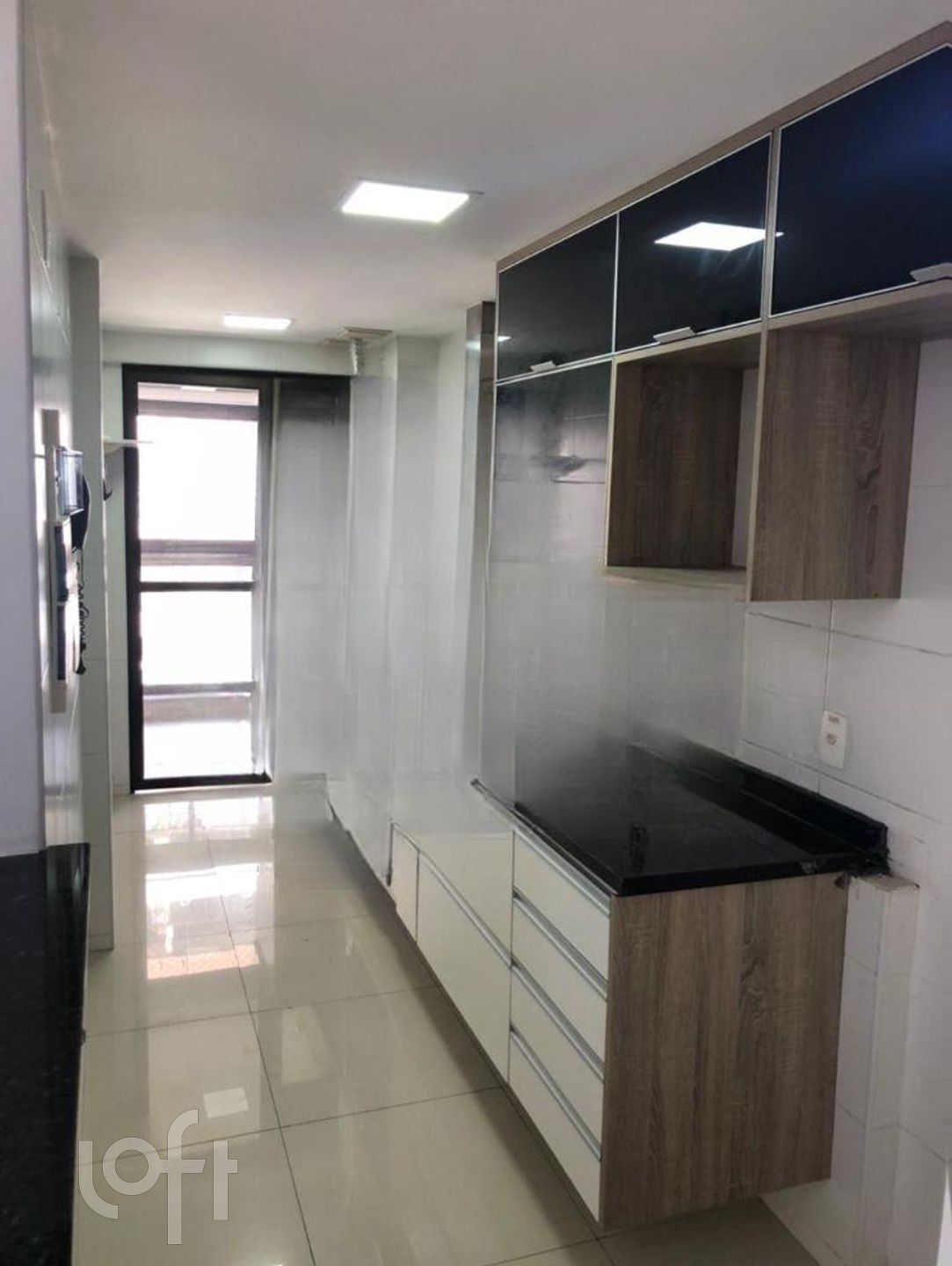 Apartamento à venda com 3 quartos, 89m² - Foto 13