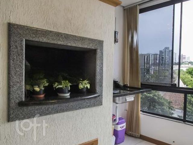 Apartamento com 105m², 3 dormitórios, 1 suíte, 2 vagas, Boa Vista em Porto Alegre