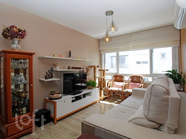 Apartamento com 60m², 2 dormitórios, 1 vaga, Boa Vista em Porto Alegre