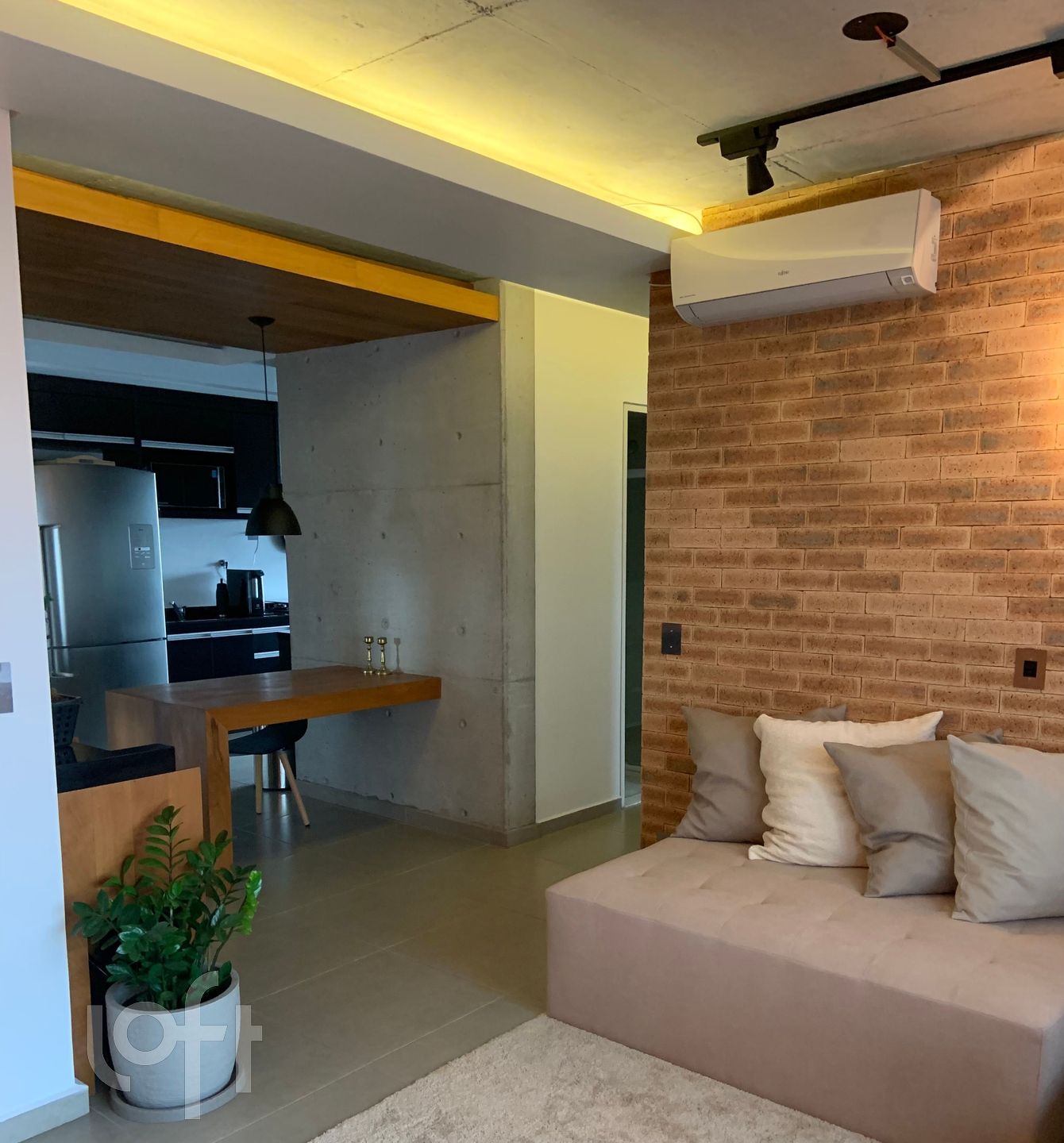 Apartamento à venda com 2 quartos, 70m² - Foto 4