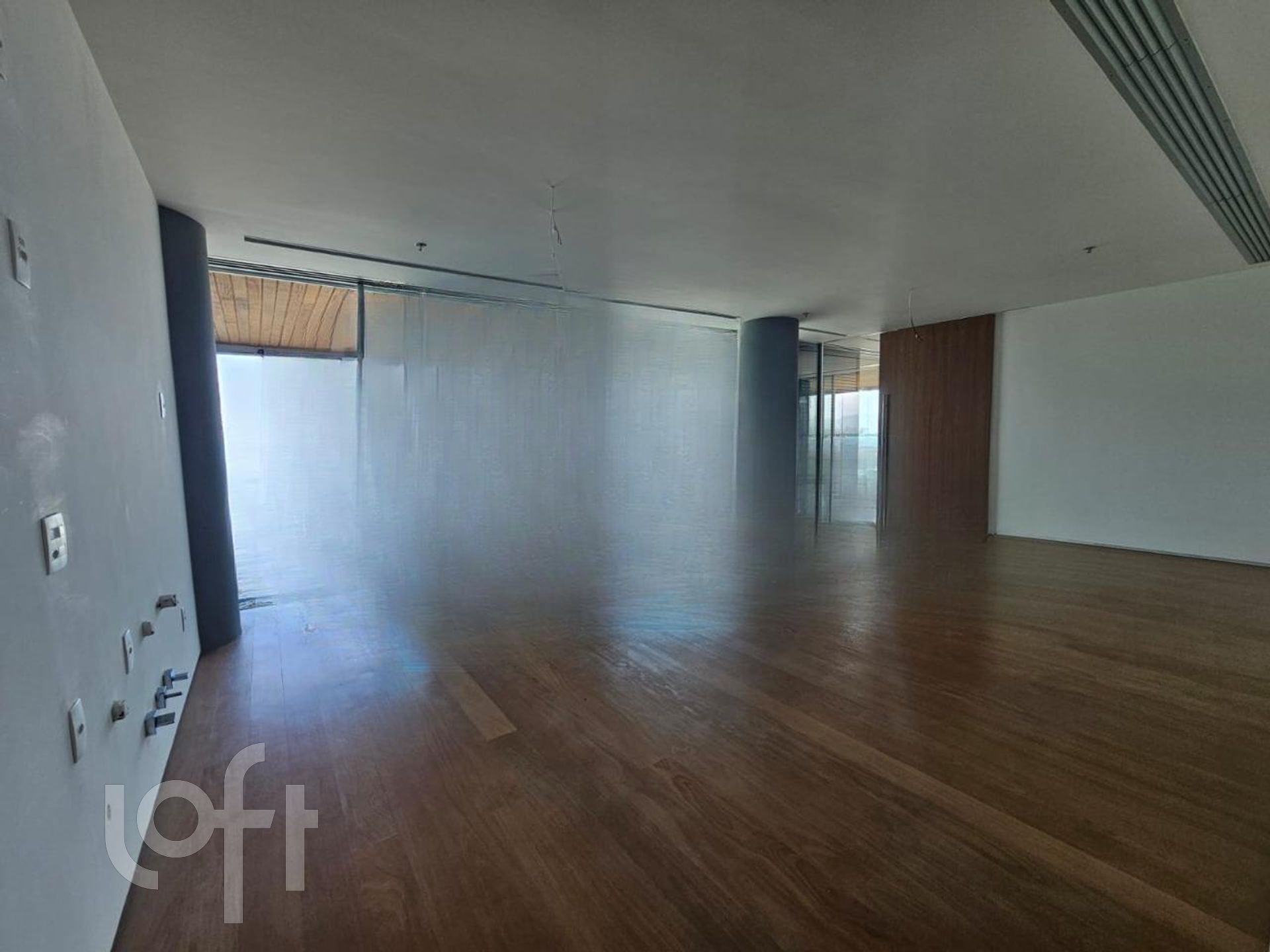 Apartamento à venda com 1 quarto, 169m² - Foto 4