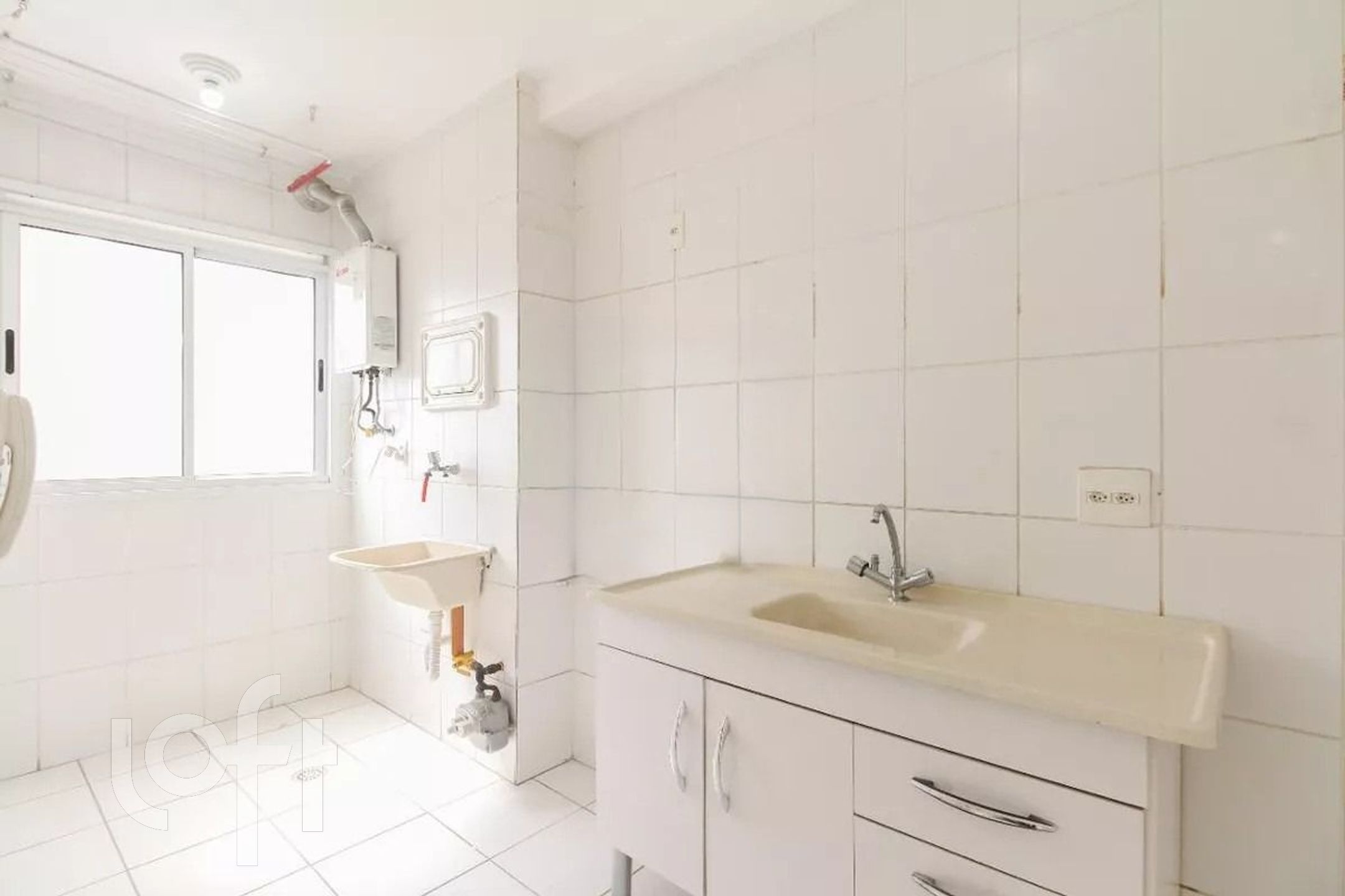 Apartamento à venda com 3 quartos, 66m² - Foto 6