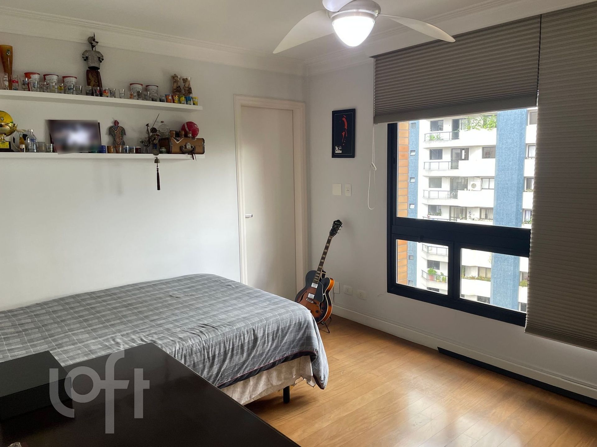 Apartamento à venda com 3 quartos, 250m² - Foto 4