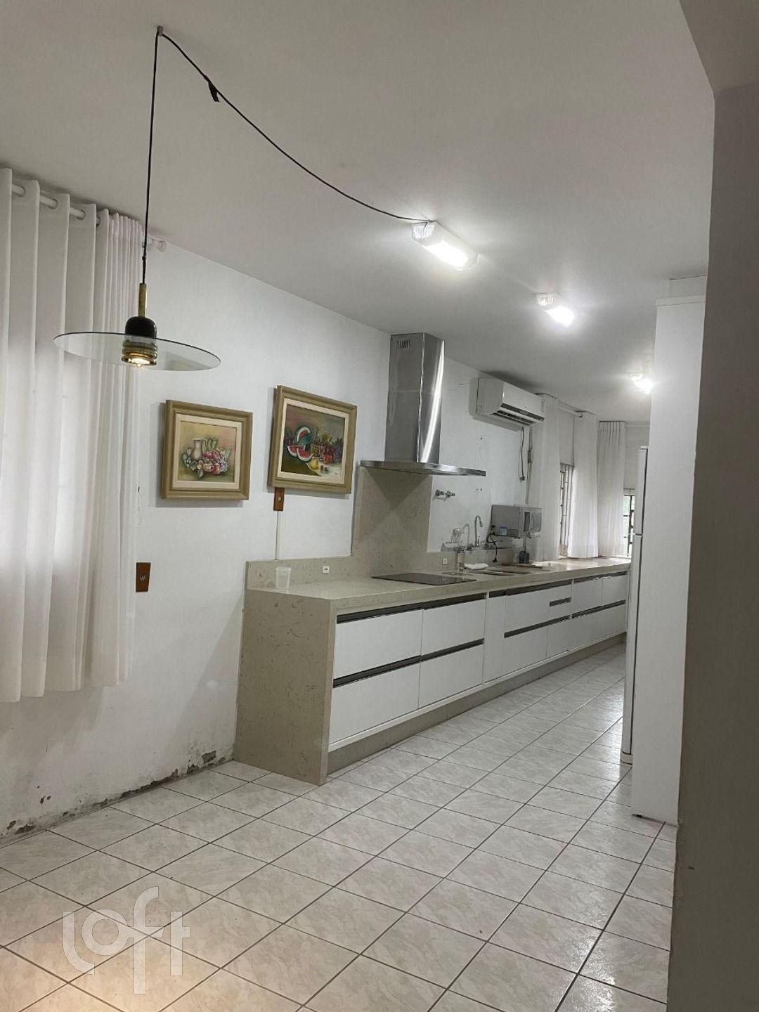 Casa à venda em Capoeiras com 219 m², 2 quartos, 1 vaga