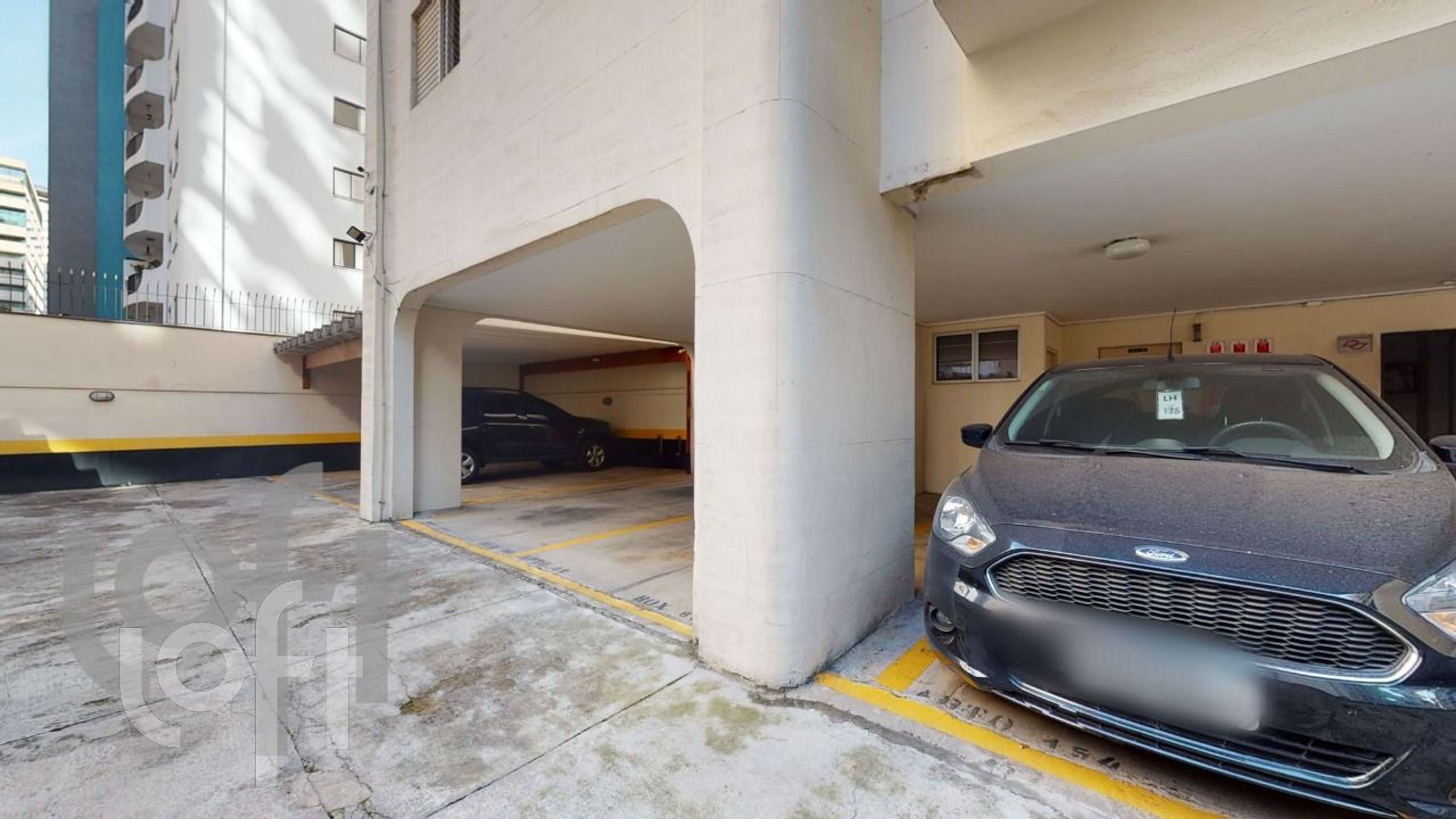 Apartamento à venda com 2 quartos, 61m² - Foto 29