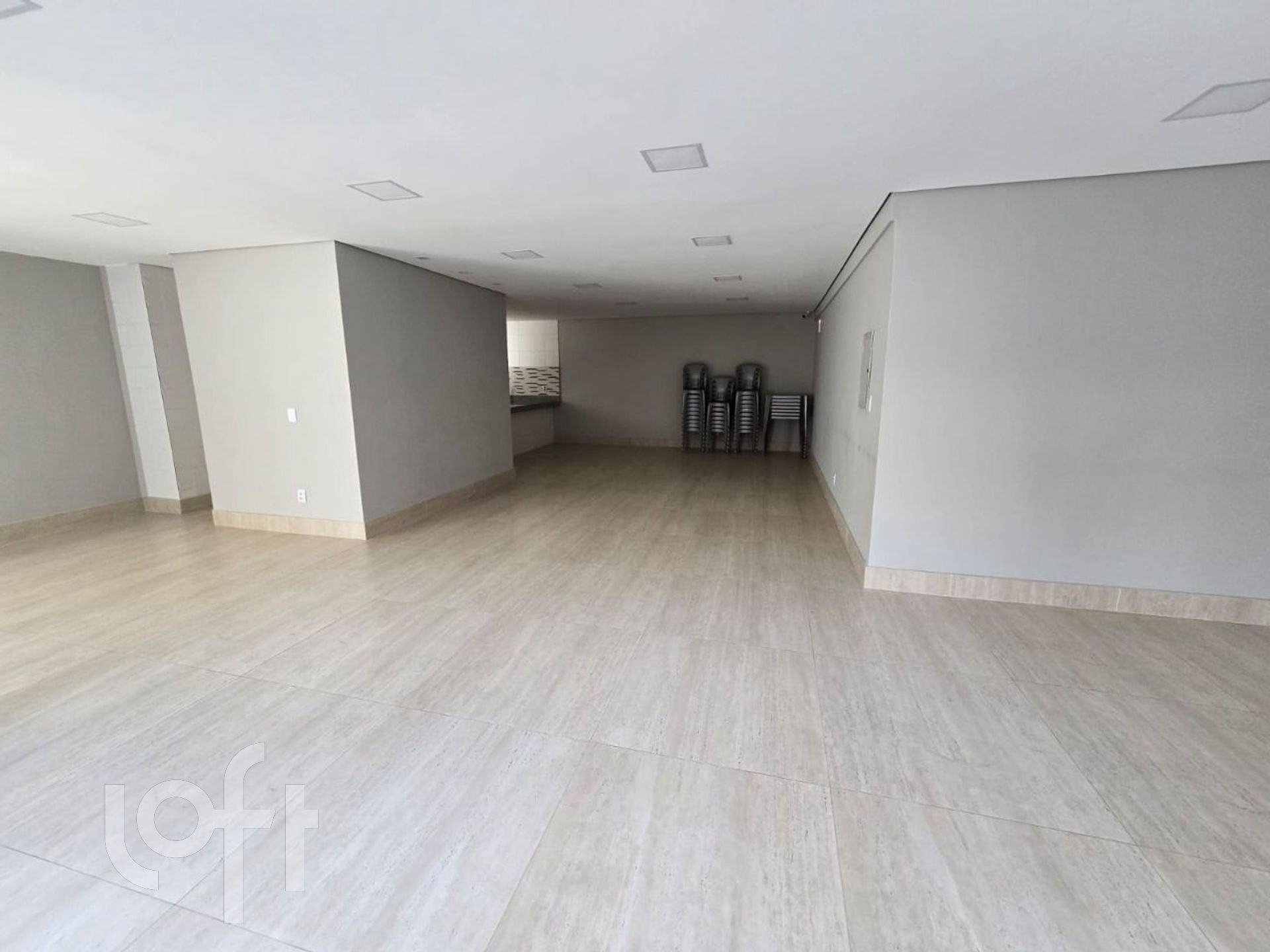 Apartamento à venda com 3 quartos, 233m² - Foto 13