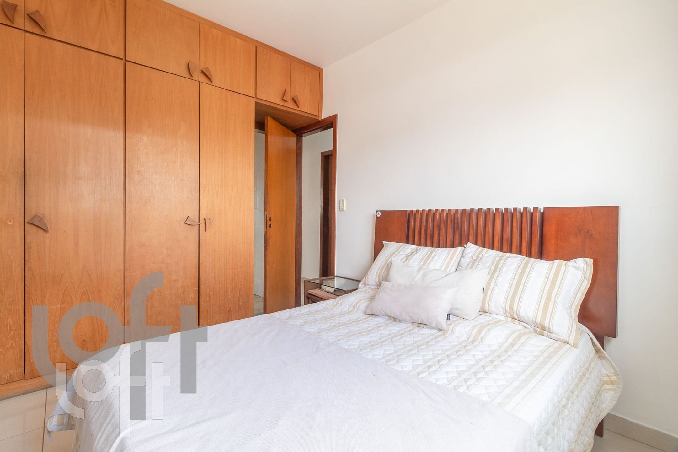 Apartamento à venda com 5 quartos, 140m² - Foto 8