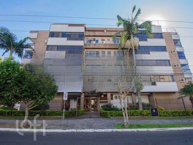 Apartamento com 153m², 2 dormitórios, 1 suíte, 1 vaga, Jardim Botânico em Porto Alegre