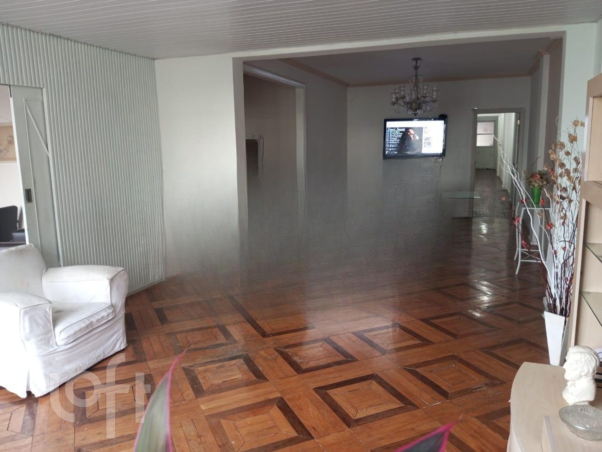 Apartamento à venda com 5 quartos, 220m² - Foto 19