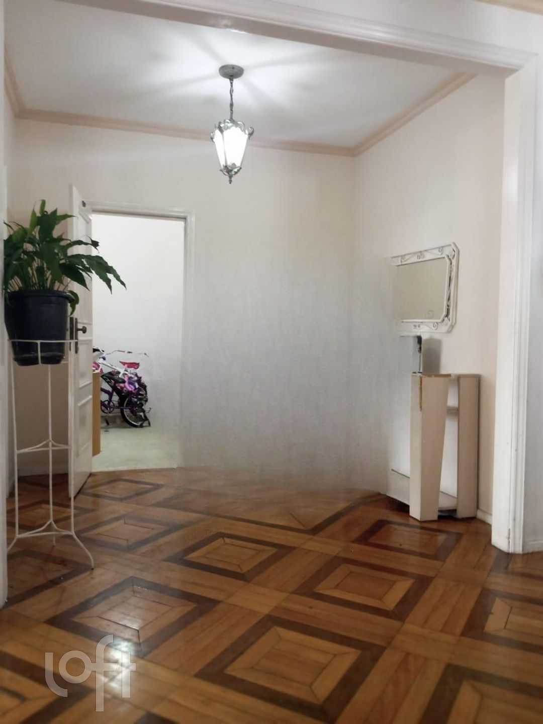 Apartamento à venda com 5 quartos, 220m² - Foto 9