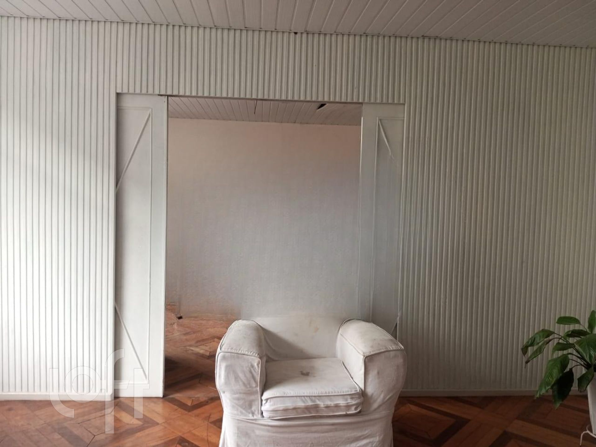 Apartamento à venda com 5 quartos, 220m² - Foto 20