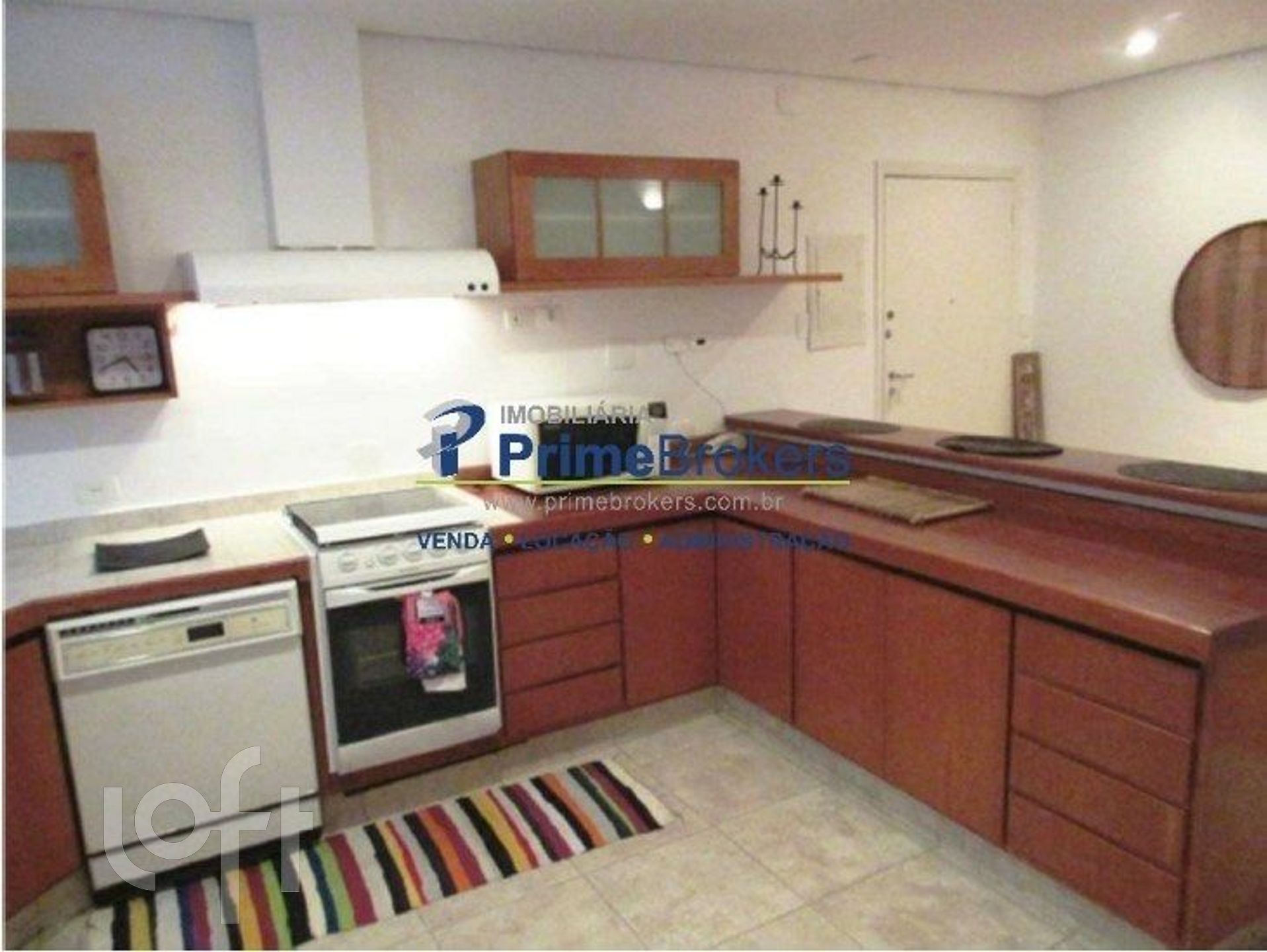 Apartamento à venda com 2 quartos, 115m² - Foto 2