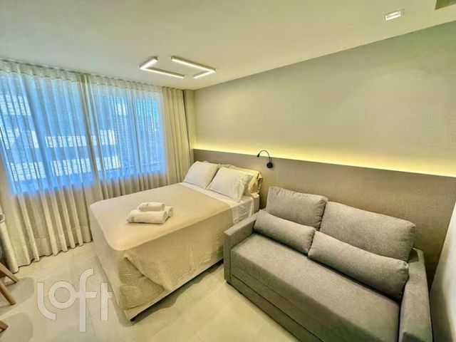 Apartamento com 27m², 1 dormitório, Três Figueiras em Porto Alegre