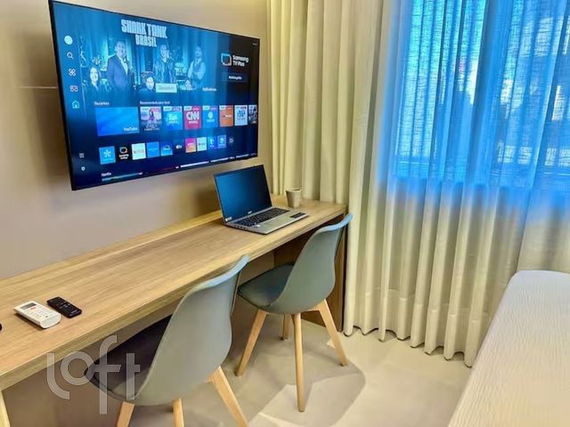 Apartamento com 27m², 1 dormitório, Três Figueiras em Porto Alegre