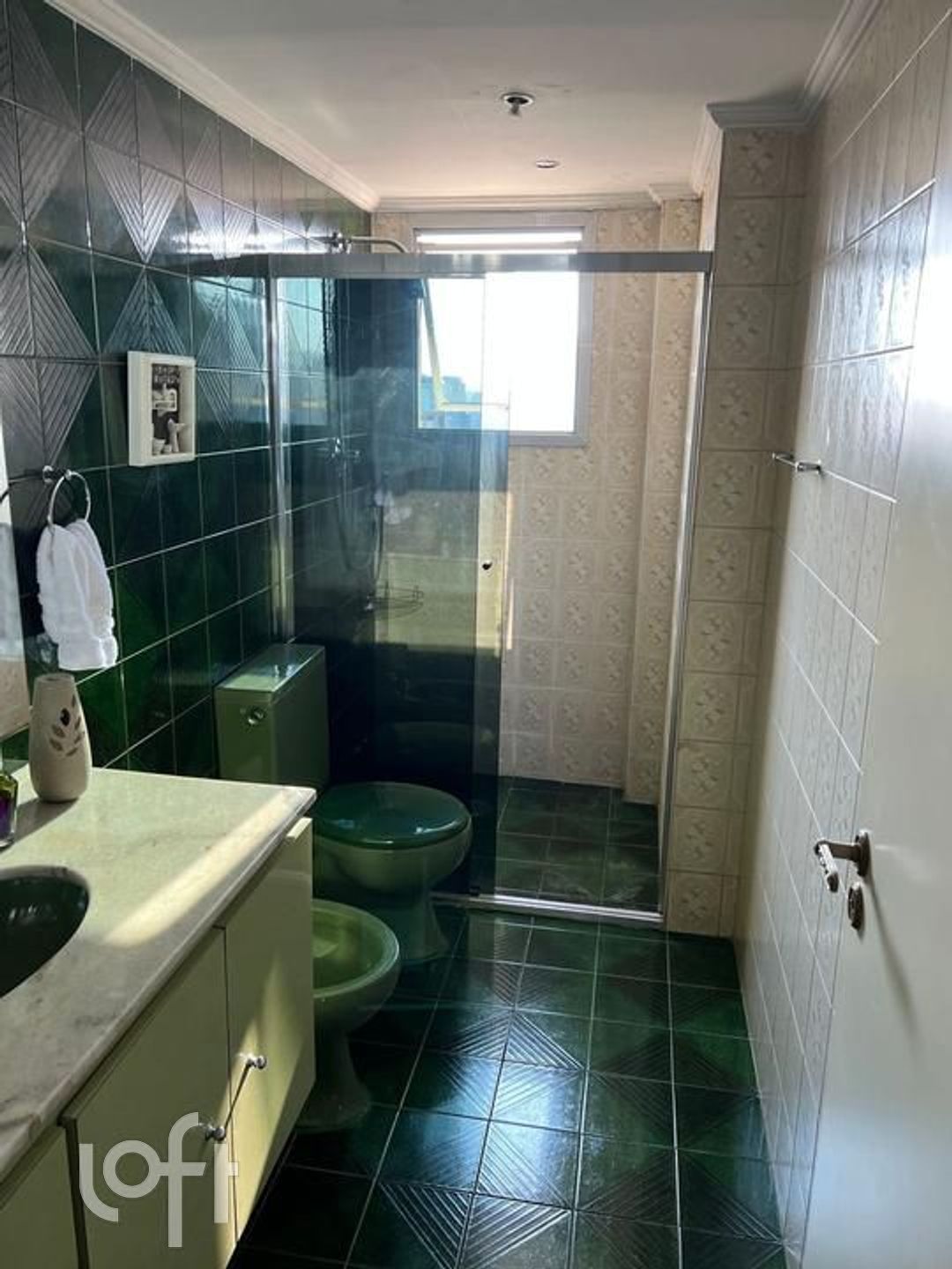 Apartamento à venda com 3 quartos, 220m² - Foto 17