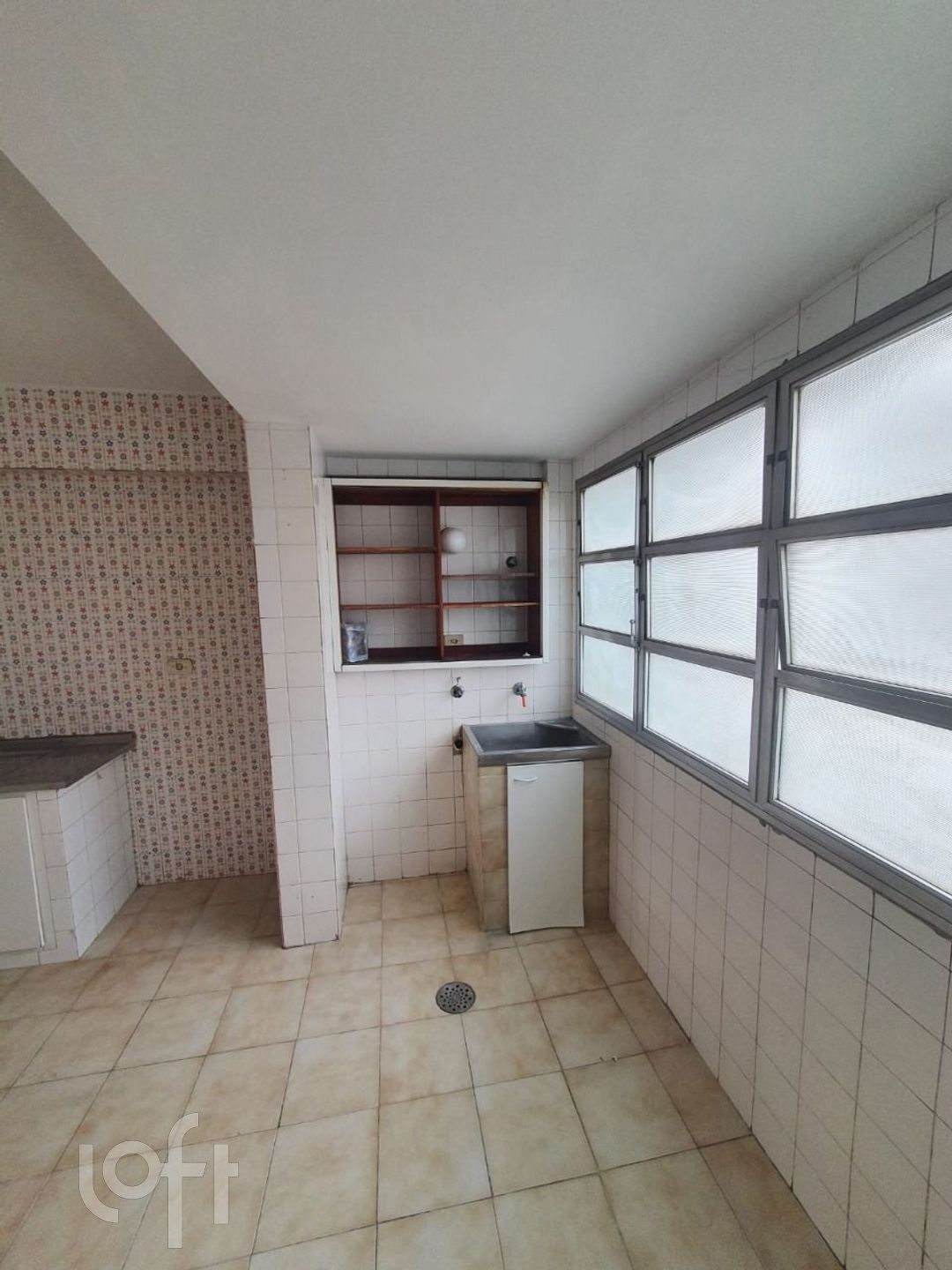 Apartamento à venda com 2 quartos, 67m² - Foto 6