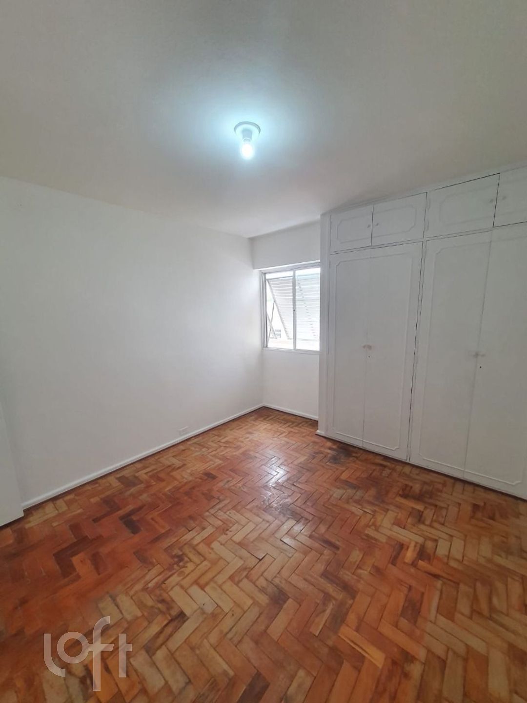 Apartamento à venda com 2 quartos, 67m² - Foto 4