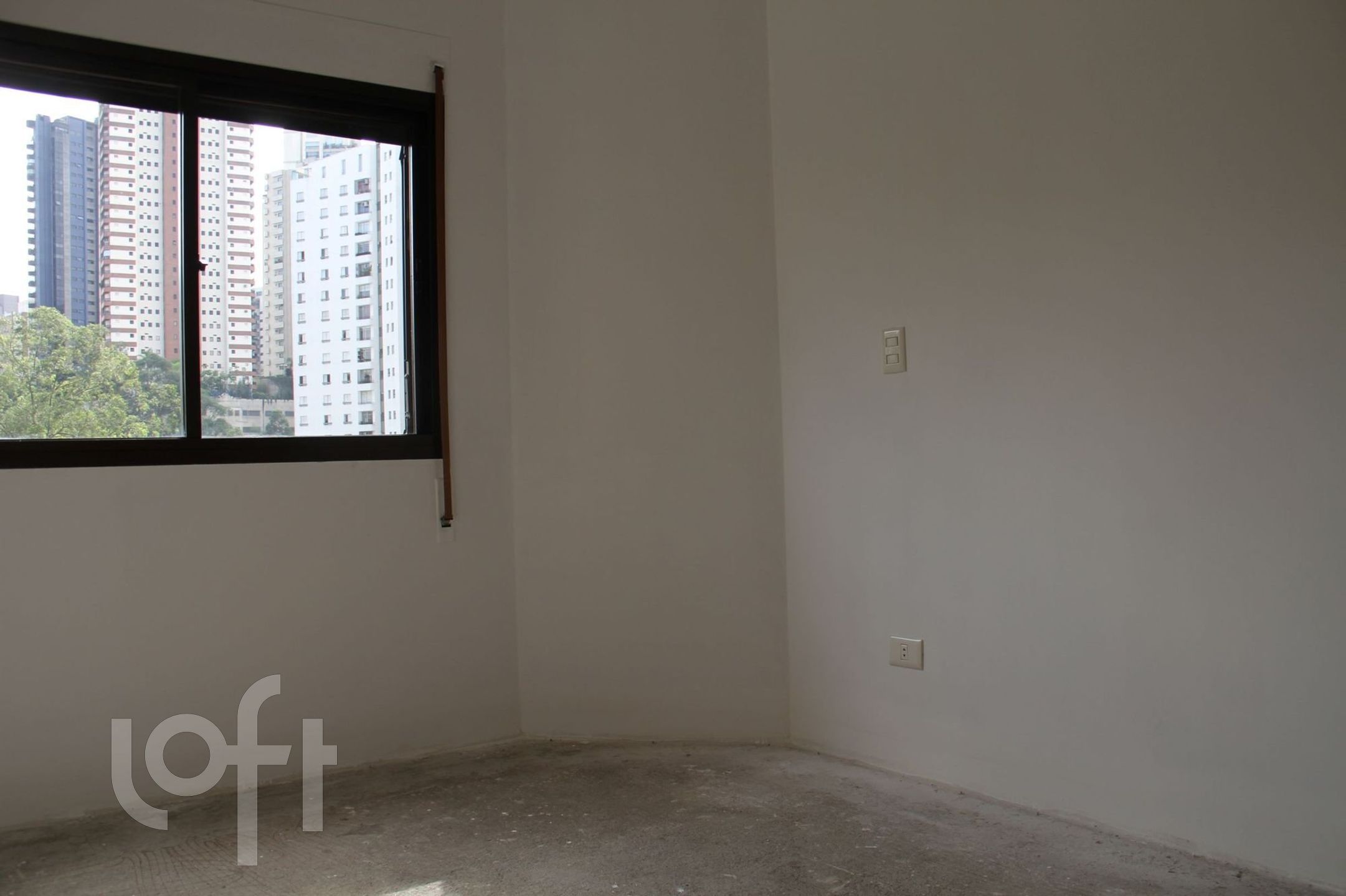 Apartamento à venda com 4 quartos, 224m² - Foto 12