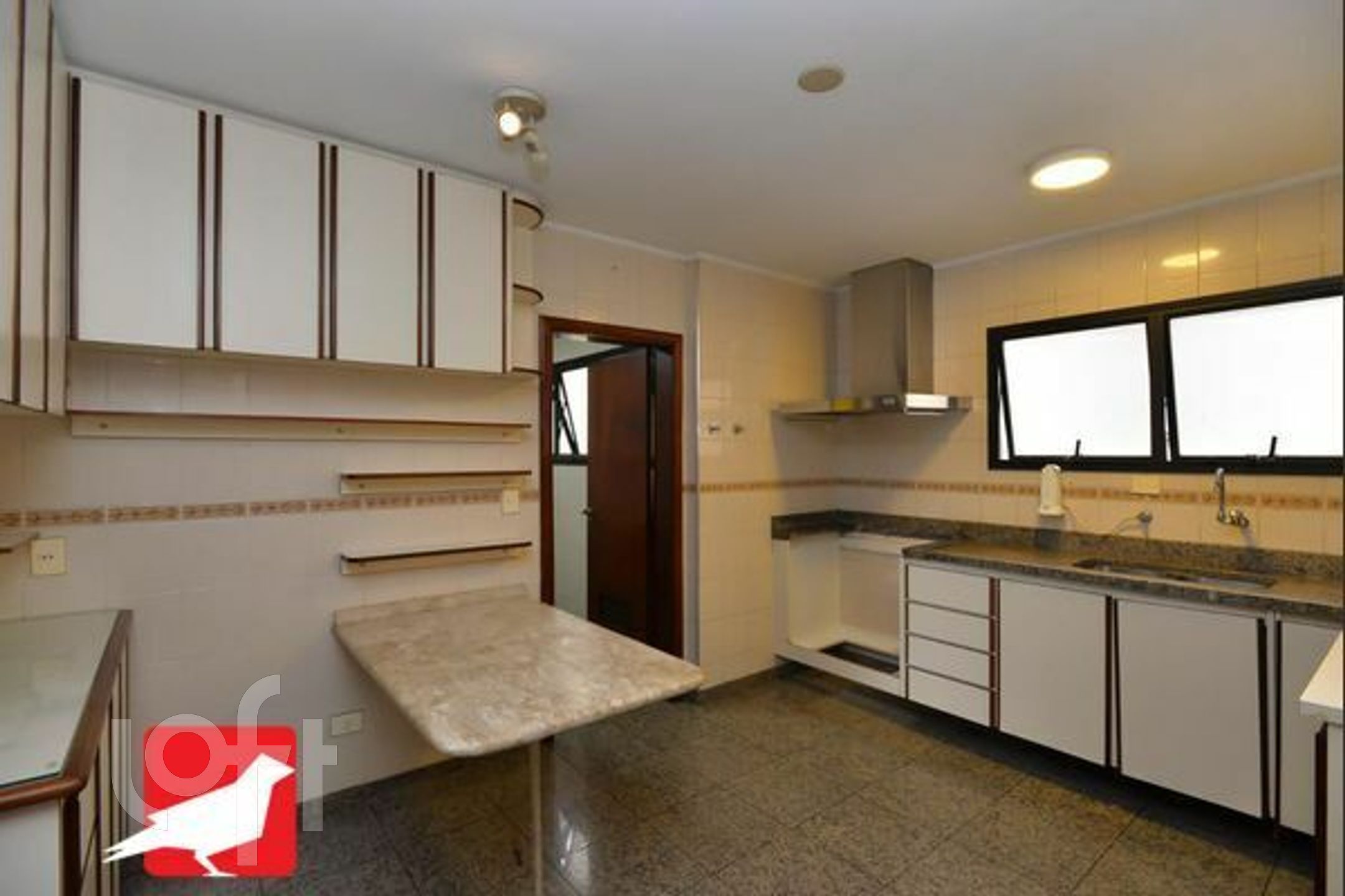 Apartamento à venda com 4 quartos, 157m² - Foto 16