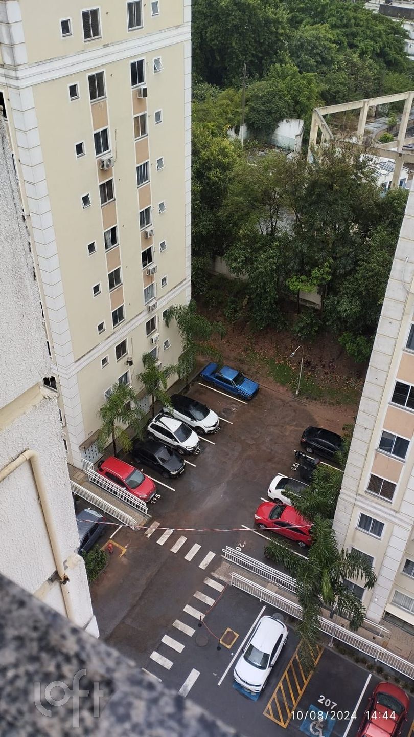 Apartamento à venda em Colégio com 48 m², 2 quartos, 1 vaga