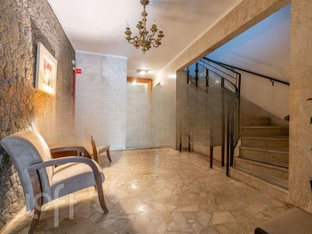 Apartamento com 130m², 3 dormitórios, 1 vaga, Moinhos de Vento em Porto Alegre