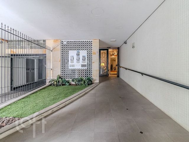 Apartamento com 130m², 3 dormitórios, 1 vaga, Moinhos de Vento em Porto Alegre