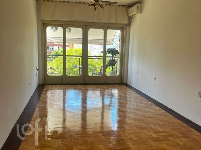 Apartamento com 117m², 3 dormitórios, Santana em Porto Alegre