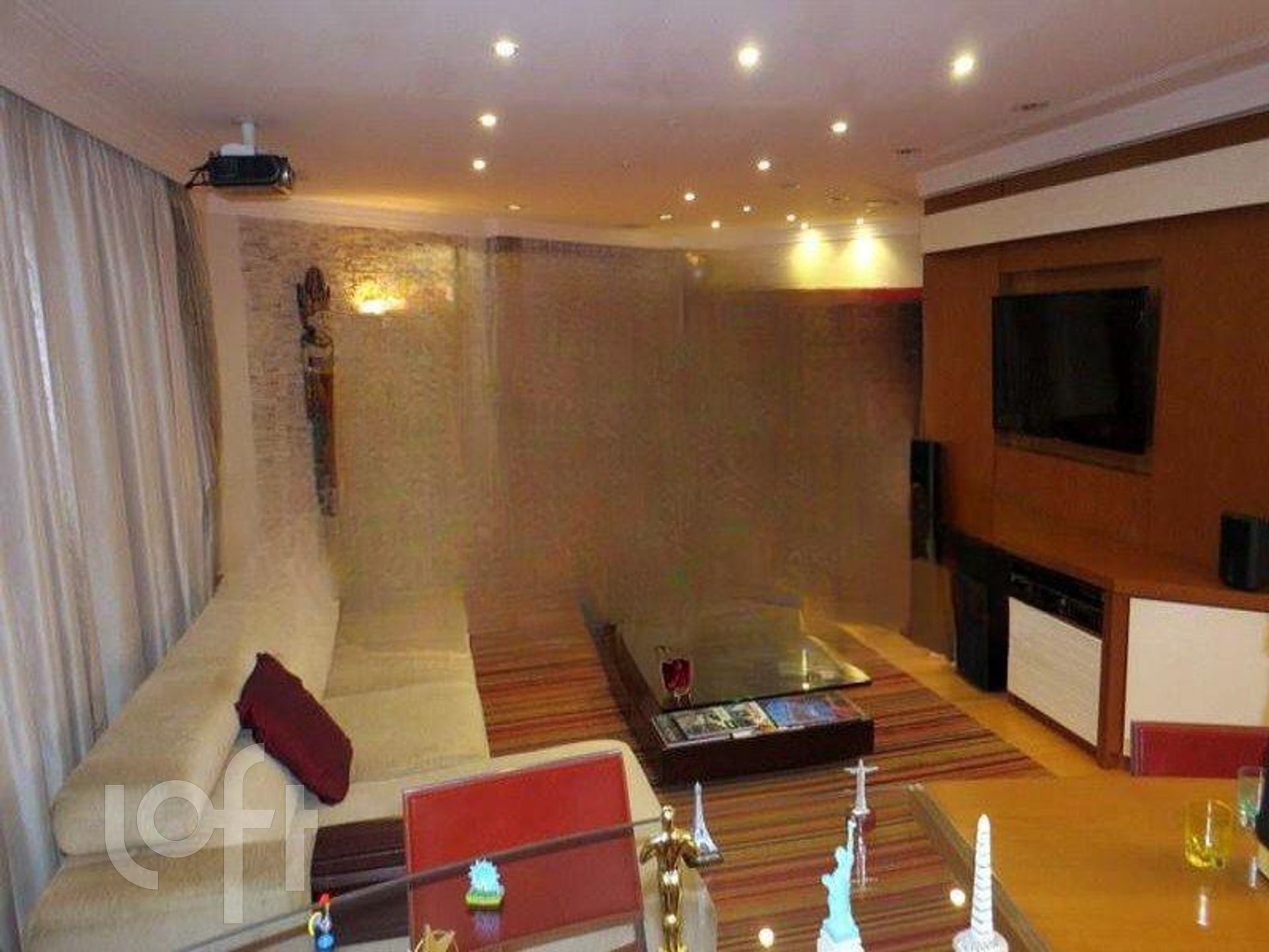 Apartamento à venda com 4 quartos, 296m² - Foto 2